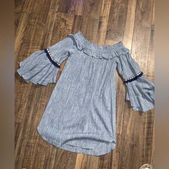 Off-Shoulder Misa Los Angeles Vanessa boho dress resort embroidered revolve $200 - Picture 4 of 7